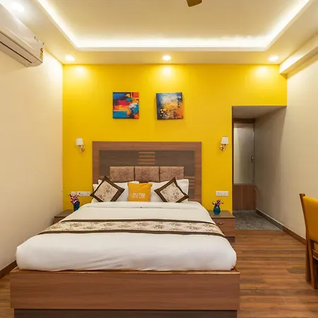 Lime Tree Hotel & One Bed Room Serviced Apartment - Noida Sector 50 Metro With Party Venue Exterior photo