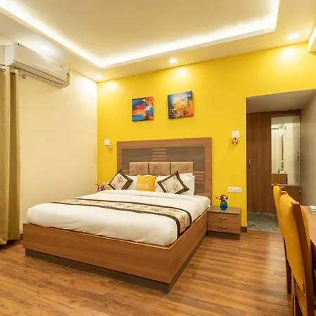 Lime Tree Hotel & One Bed Room Serviced Apartment - Noida Sector 50 Metro With Party Venue Exterior photo